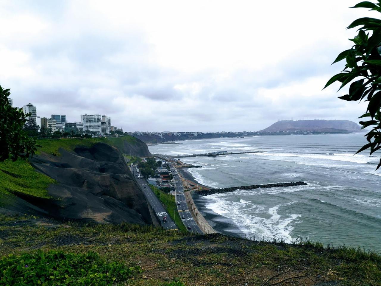 Miraflores Frente Al Mar Lima Bagian luar foto